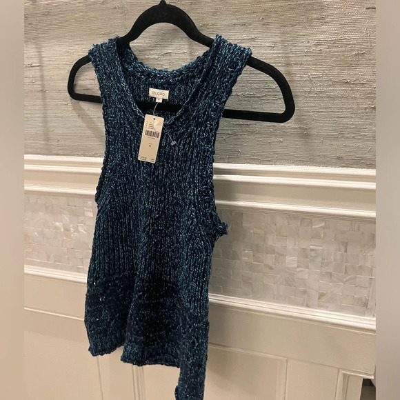 NWT new pilcro stitched sweater tank medium but fits like a small blue knit - Picture 9 of 17